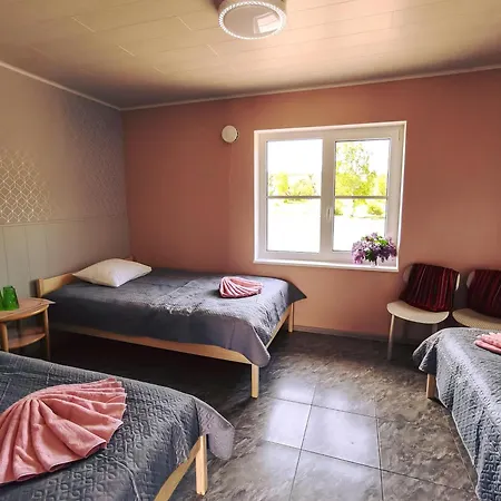 Kihnu Kuelalistemaja Homestay Lemsi